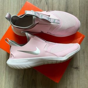 Nike Flex Runner (GS) 5Y pink foam metallic silver. Worn one time.